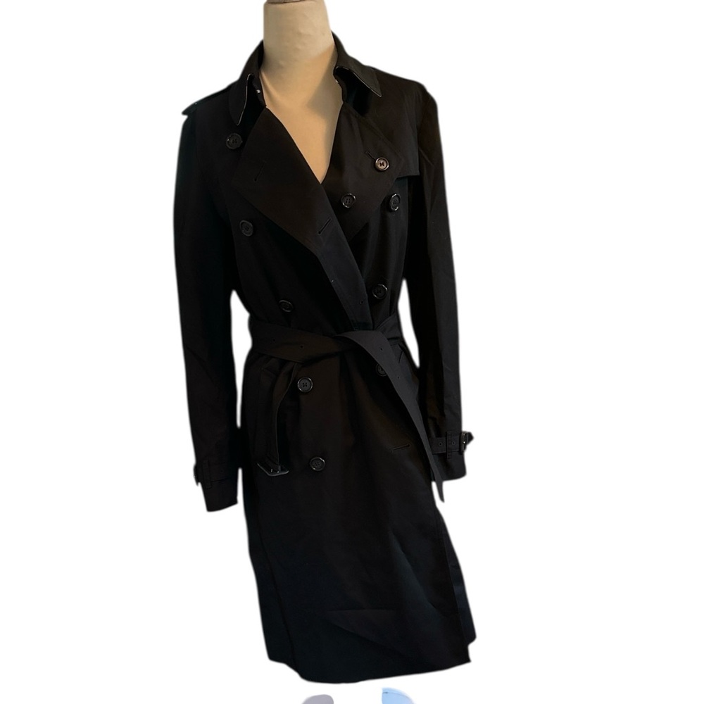 Burberry vintage classic trench coat